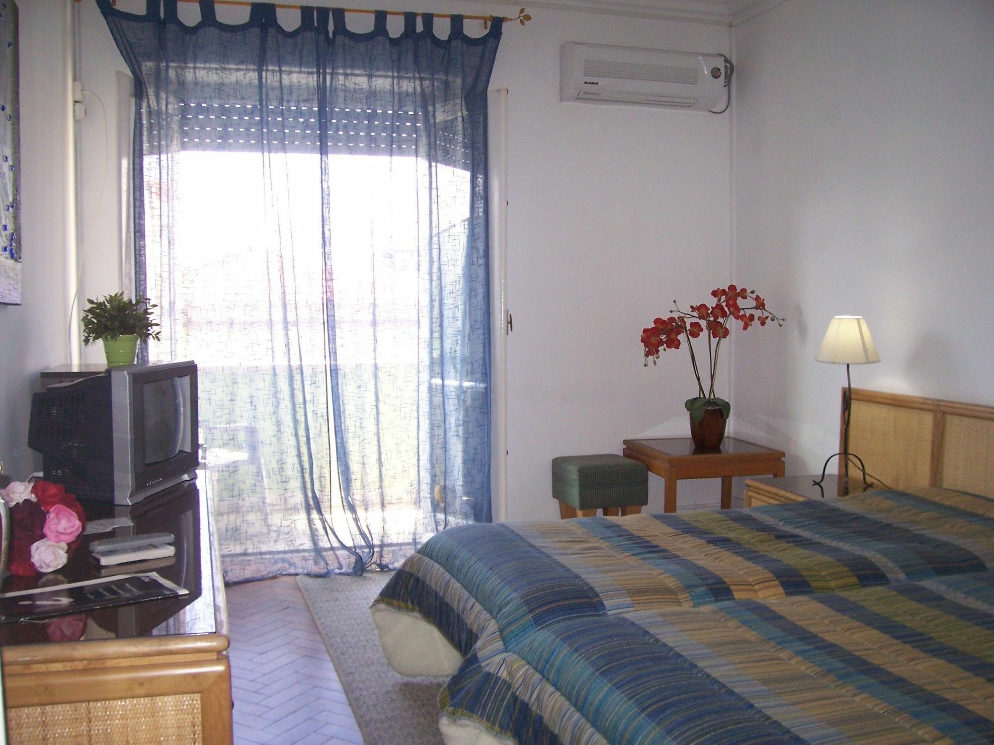 Hotel Residencial Caravela Lisboa Eksteriør bilde